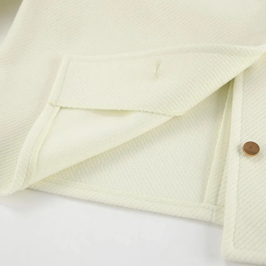 Elegant Structured Cropped Jacket